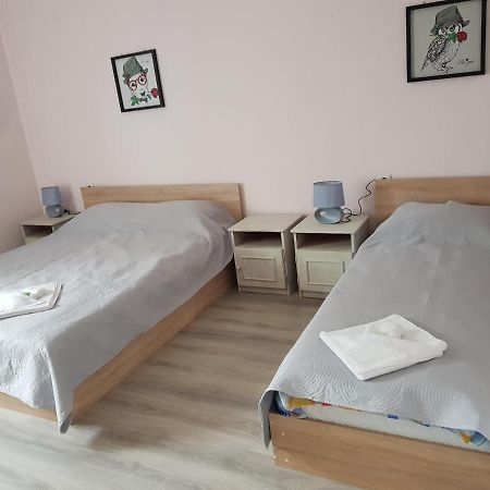 Къща За Гости Саня Hotel Kavarna Bagian luar foto