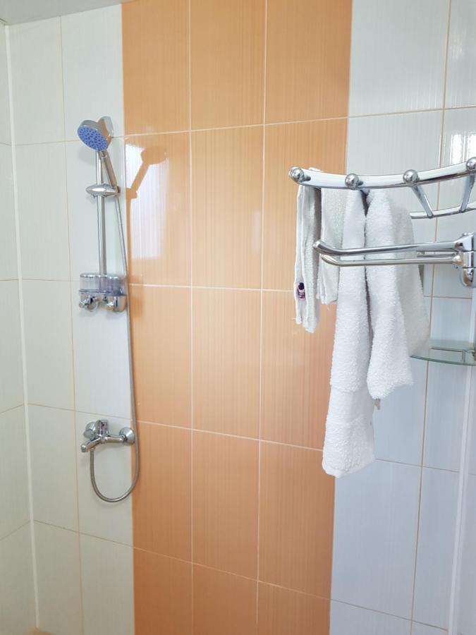 Къща За Гости Саня Hotel Kavarna Bagian luar foto