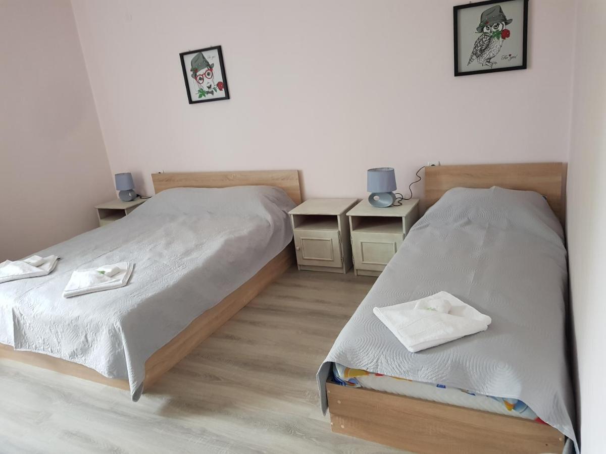 Къща За Гости Саня Hotel Kavarna Bagian luar foto